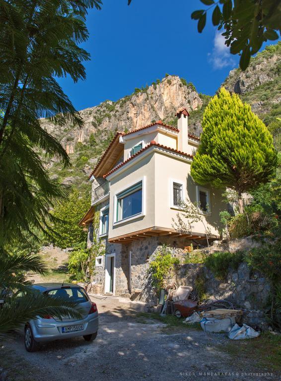 Villa Mos Kalamata Bagian luar foto