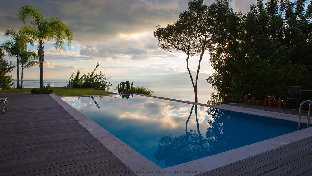 Villa Mos Kalamata Bagian luar foto