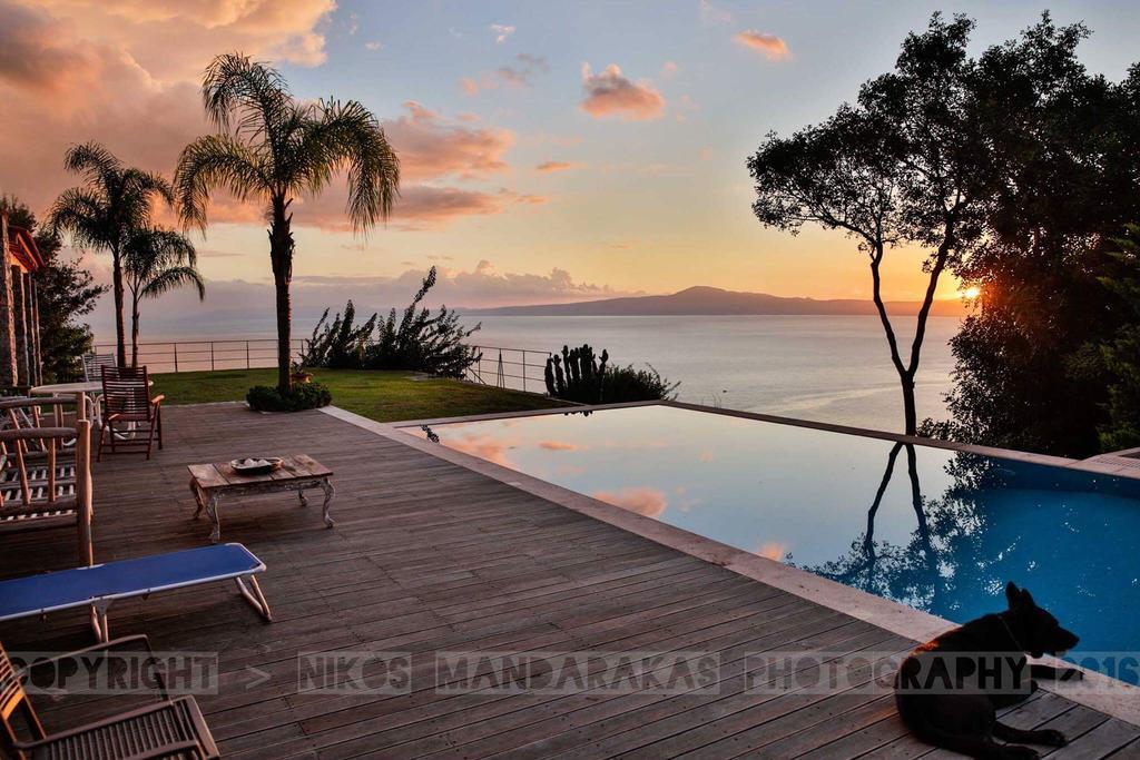Villa Mos Kalamata Bagian luar foto